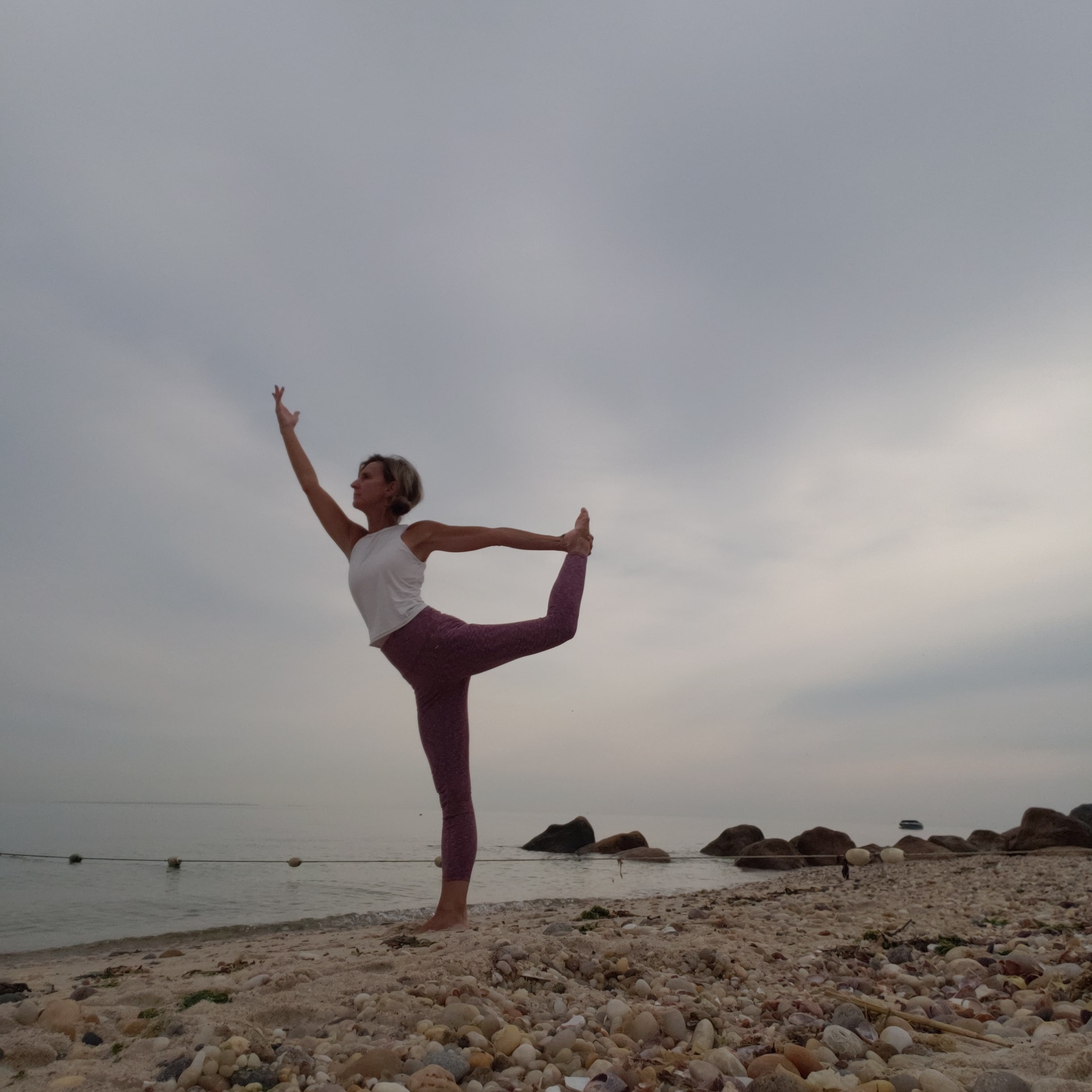 beach dancer